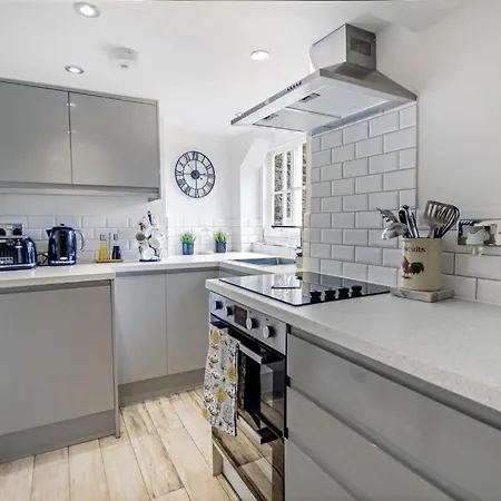 Comfy Dales Base On Market Place Of Historic Market Town Richmond (North Yorkshire)